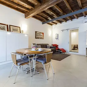  Apartment Maison Romana Loft