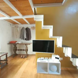  Holiday home Lost&found In Trastevere